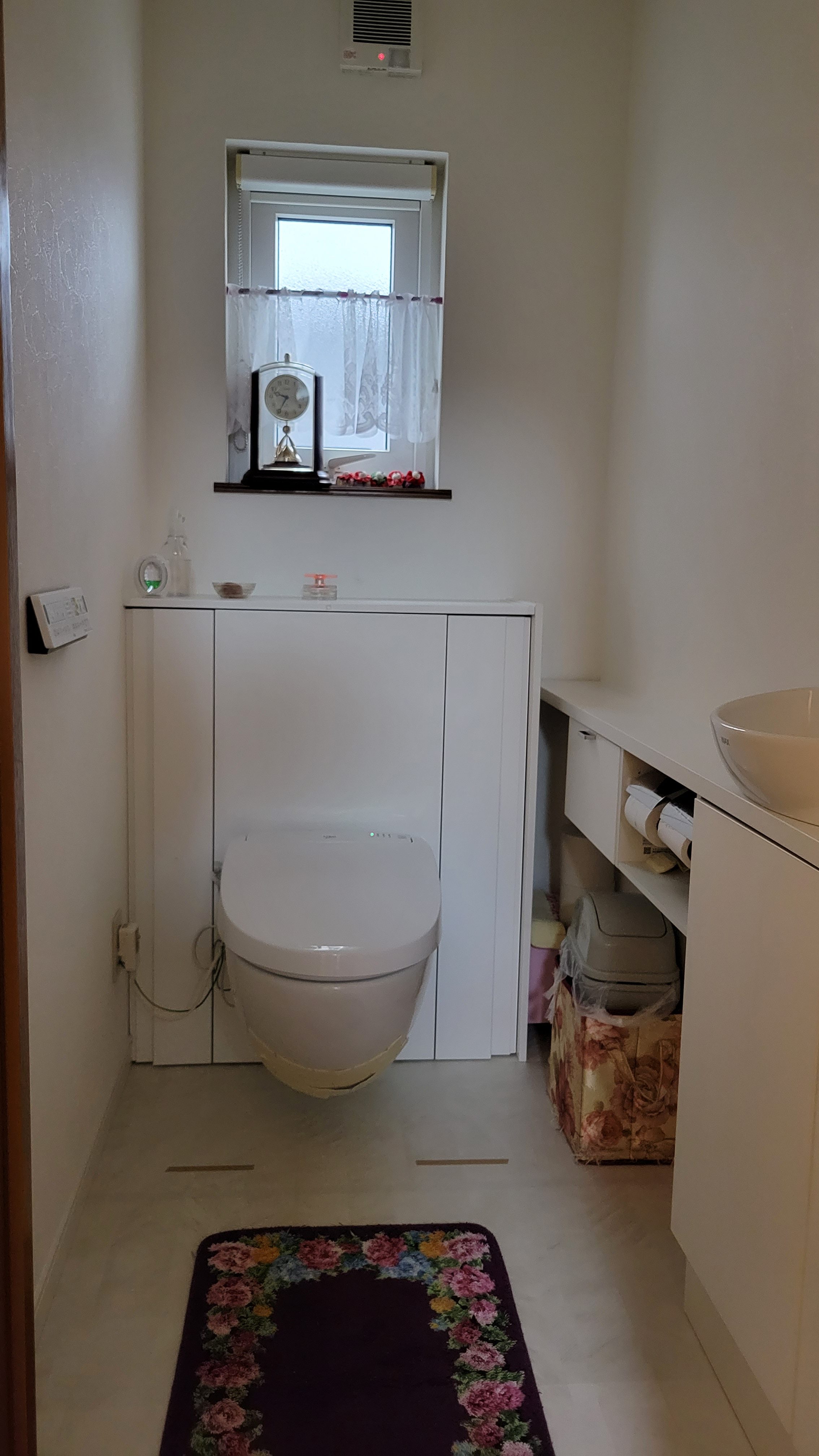 オカムラ・トーヨー住器のトイレ改修工事　こどもエコ支援事業の施工後の写真3